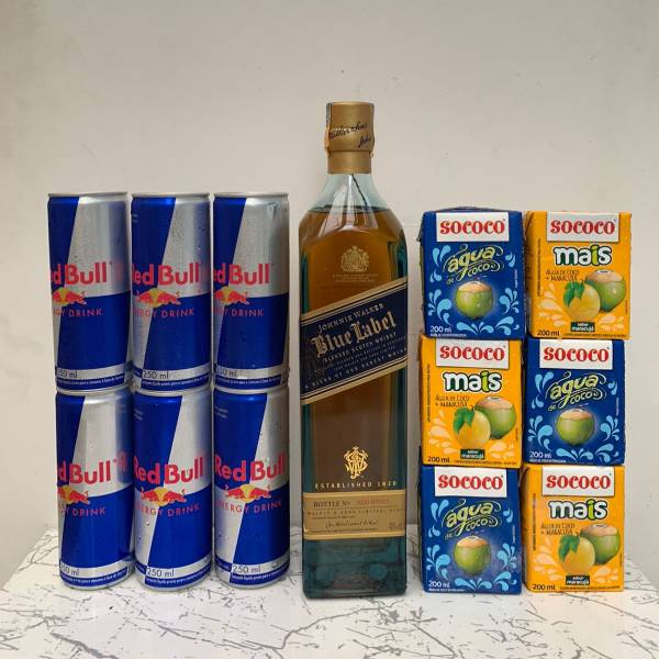 Combo Johnnie Walker Blue Label + 6 Red Bulls + 6 Gelos
