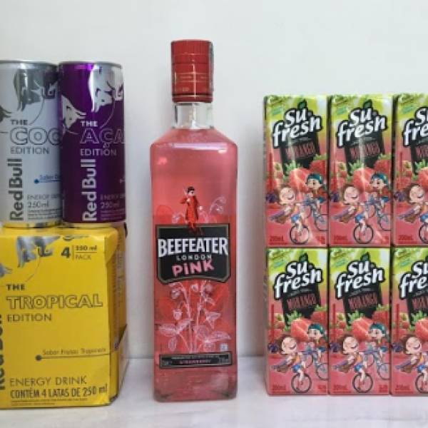Combo Gin Beefeater Pink Morango + Red Bull